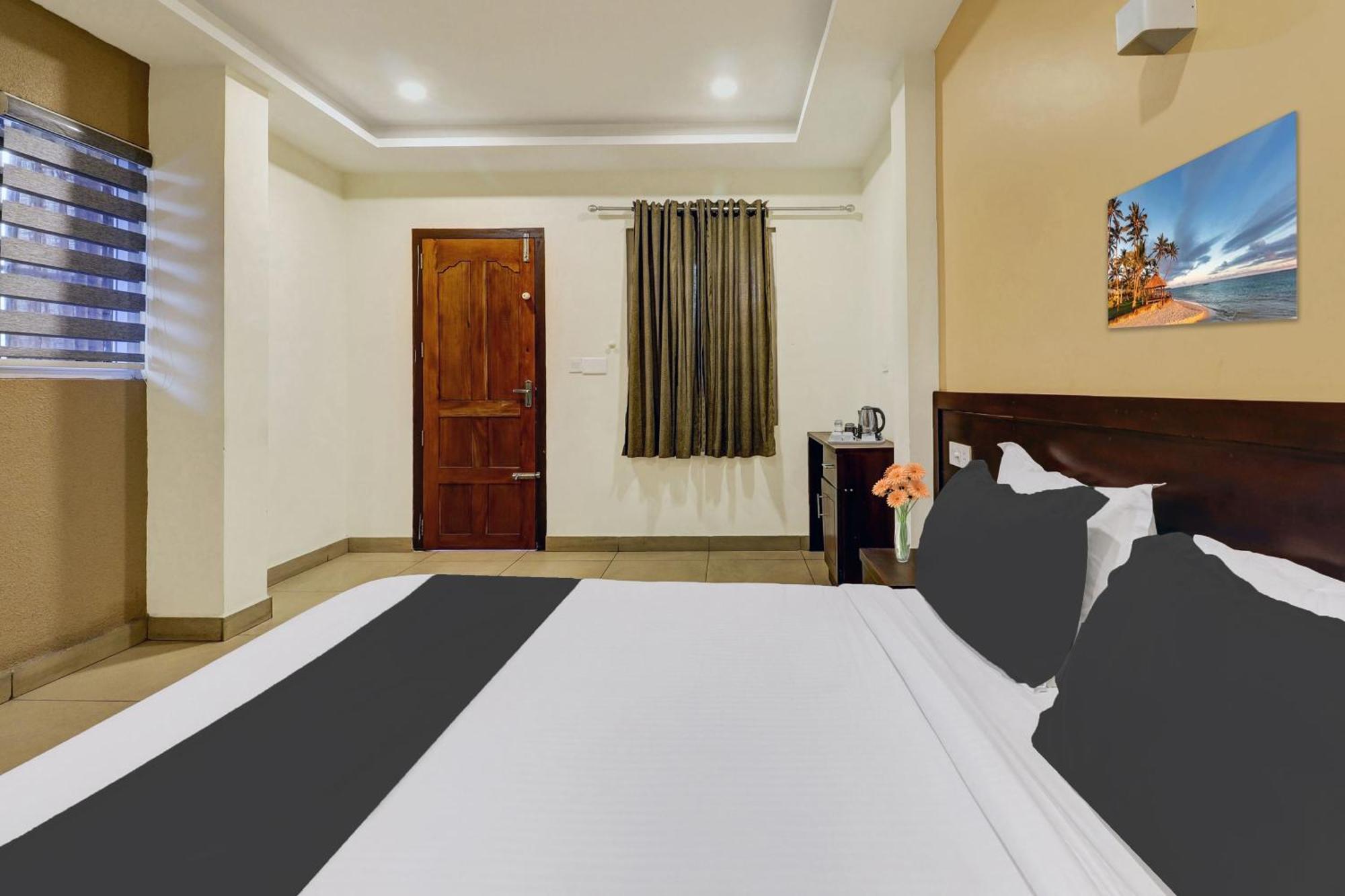 Super Hotel O Kattapana Kattappana Dış mekan fotoğraf